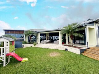  Villa � vendre 6 pi�ces 180 m�