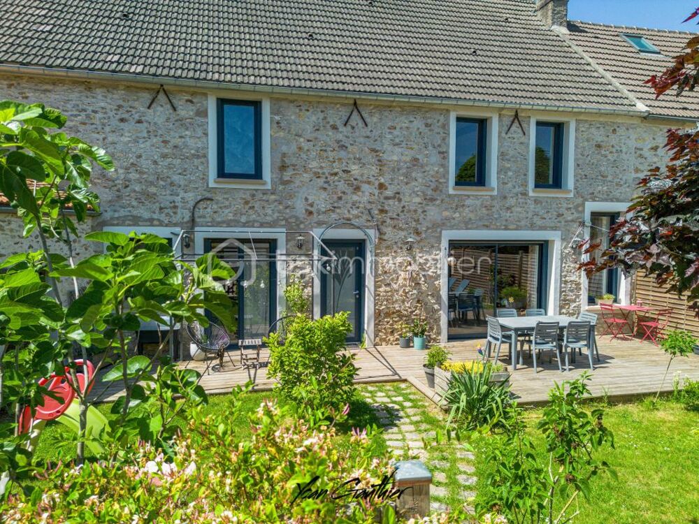 Grange rénovée dexception 180 m2  Volumes, lumière et prestations de qualité