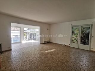  Maison � vendre 7 pi�ces 250 m�