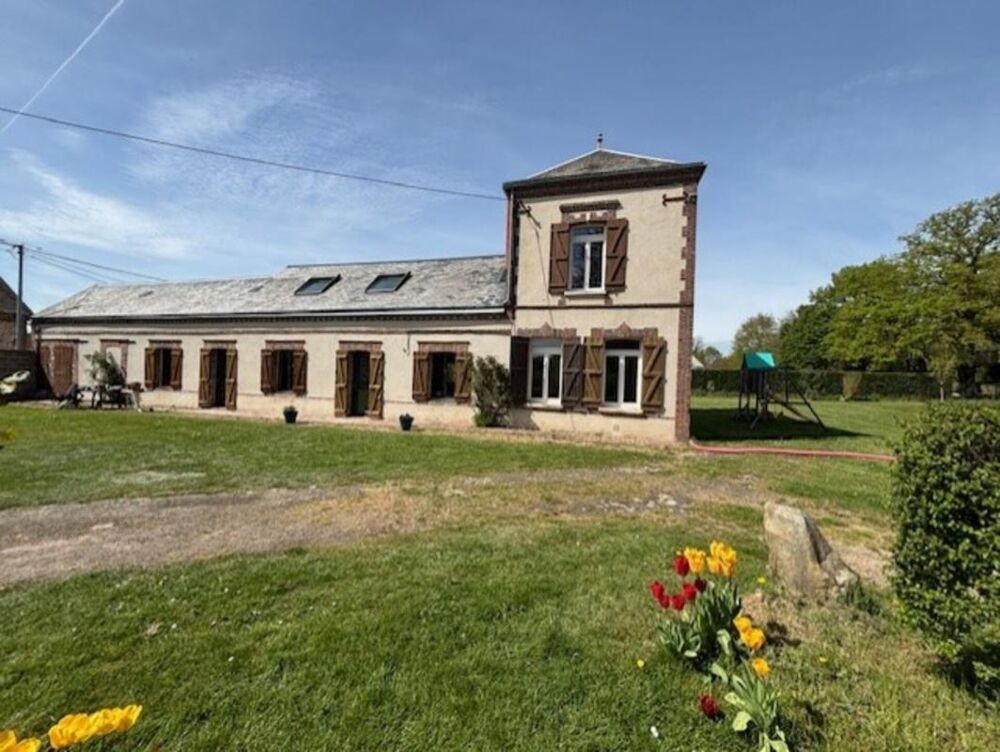 Maison 7 pièces 183 m² · à Nonancourt · 183 m² · 335 000 €