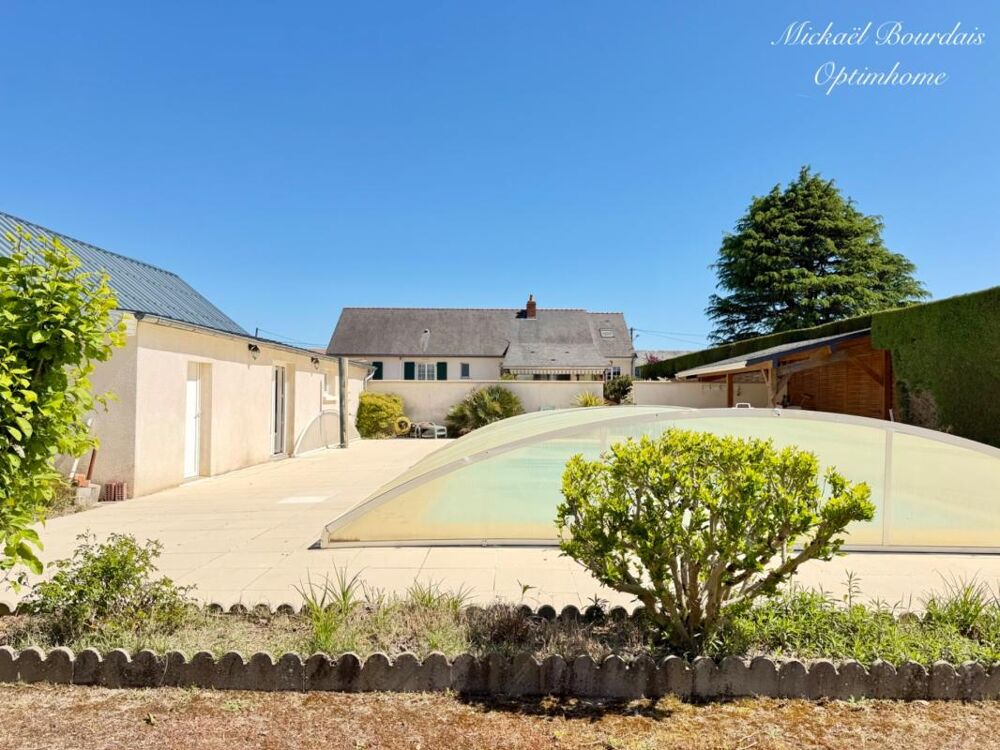 Maison familiale + dépendances  230 m²  piscine  fort potentiel