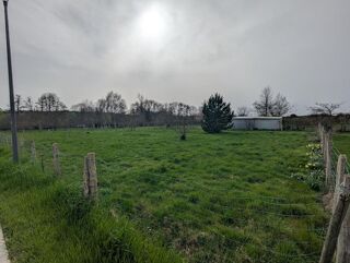  Terrain à vendre 585 m²