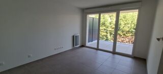  Appartement à louer 2 pièces 40 m²
