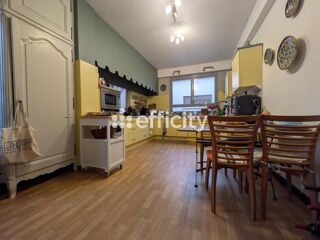  Appartement � vendre 8 pi�ces 310 m�