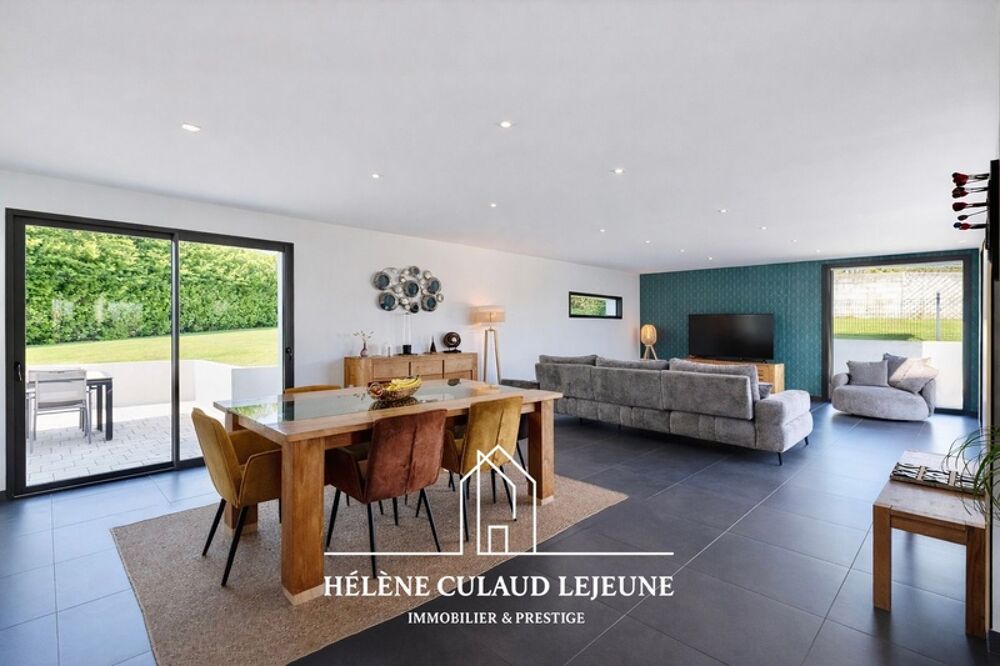 MAISON CONTEMPORAINE - 173 m² - KERVIGNAC