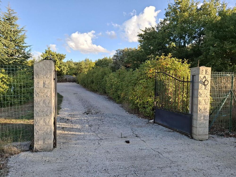 Vente Villa AUREL (84390)  COUP DE COEUR POUR CETTE VILLA DE 124 M² AVEC 4 CHAMBRES UN GARAGE ET 3 600 M² DE TERRAIN Aurel