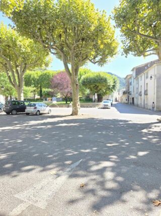  Immeuble � vendre 12 pi�ces 254 m�