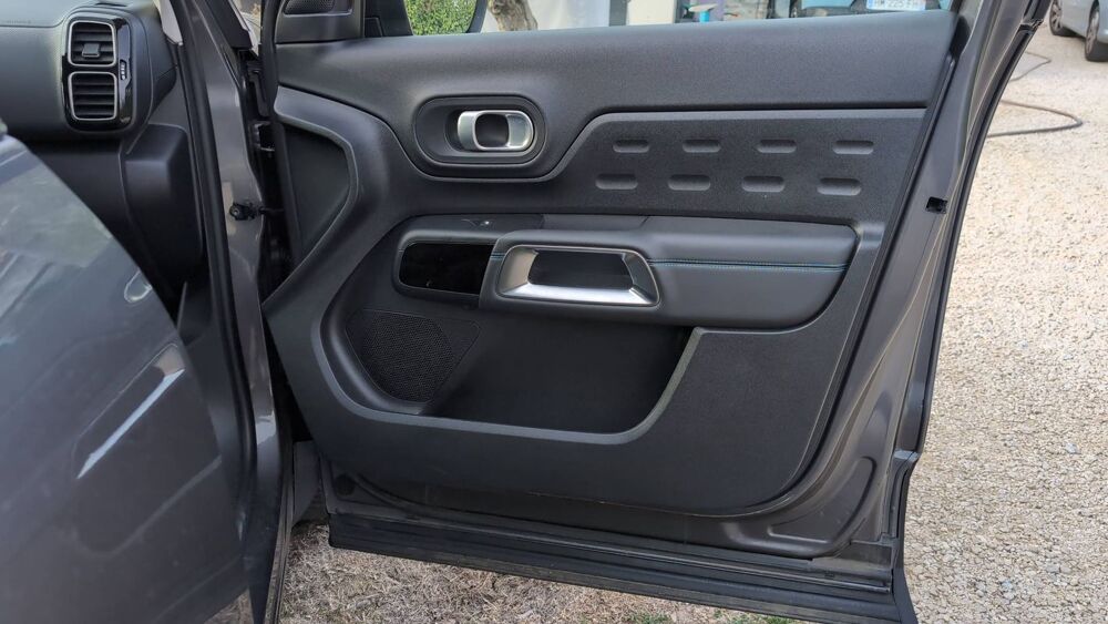 C5 aircross 1 Phase2 1.5 BlueHDi 130 EAT8 Shine - Automatique 2023 occasion 31620 Gargas