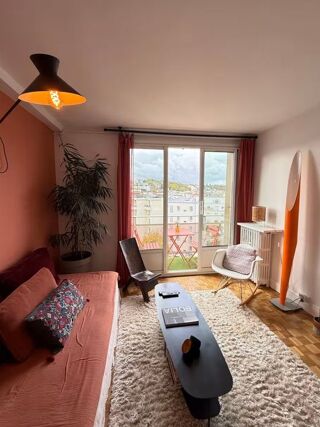 Appartement à louer 3 pièces 57 m²