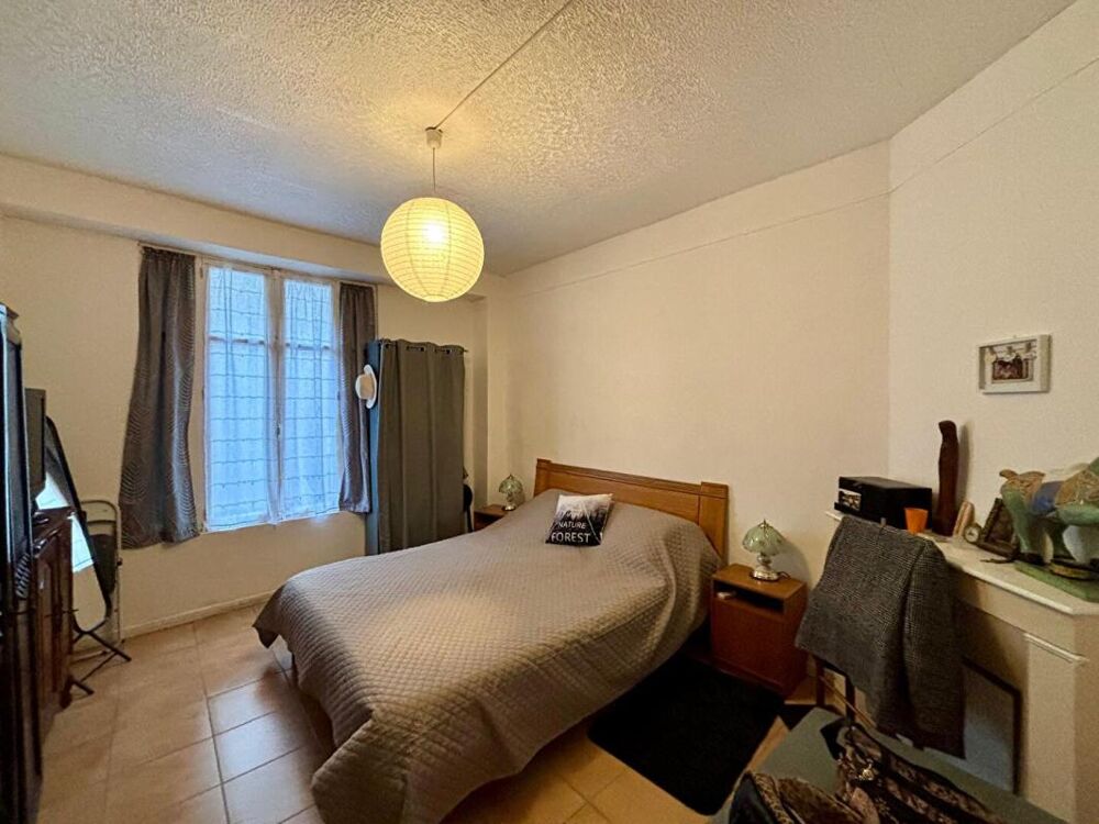 Appartement Nevers 2 pièces 53 m2 - jardin - cour extérieur - centre ville