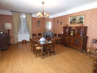  Maison � vendre 7 pi�ces 240 m�