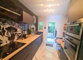 Vente Appartement Appartement T4 SANARY- A DEUX PAS DU PORT Sanary sur mer