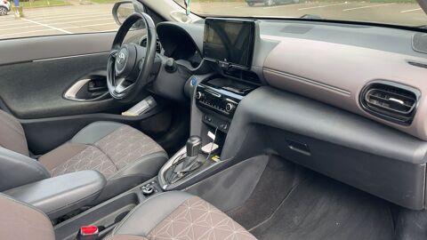 Yaris Cross 1.5 HSD 116 Hybrid 4WD E-CVT 92 Collection 2022 occasion 48000 Mende