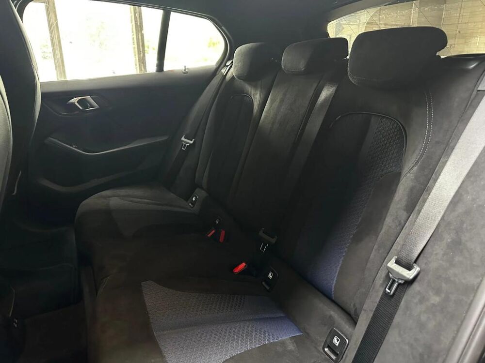 S&eacute;rie 1 118d M Sport – 2023 150 ch Bo&icirc;te manuelle 6 rapports BMW S&eacute; 2023 occasion 73000 Chambery