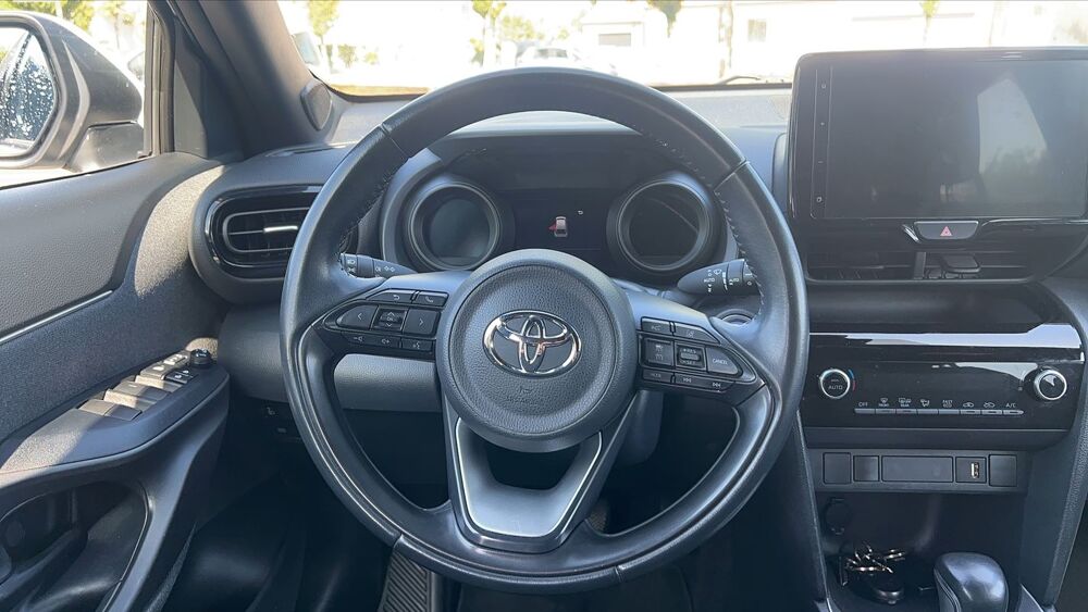 Yaris Cross 1.5 HSD 116 Hybrid E-CVT Design 2022 occasion 85300 Challans