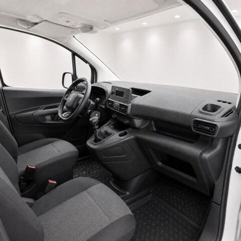 Berlingo 1&deg; Main / 1.5l B HDI 100cv Version Club CLIM/T&eacute;l/R&eacute;gul/Limit 2022 occasion 60430 Abbecourt