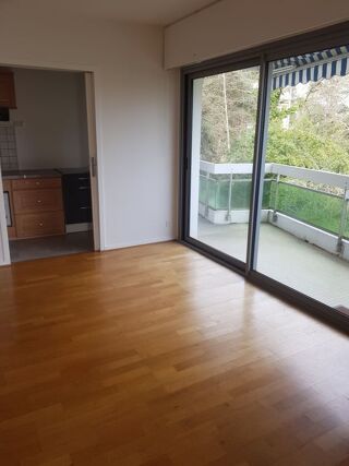  Appartement à louer 3 pièces 64 m²