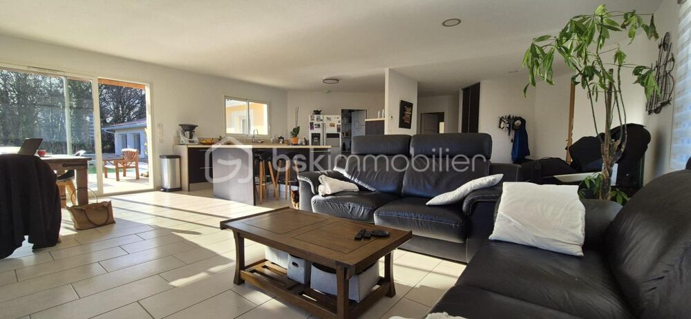 � vendre  Propri�t�/ch�teau Saint-Lon-les-Mines (40300)