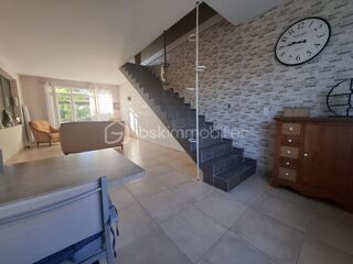  Maison à vendre 11 pièces 237 m²