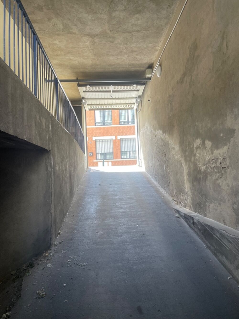 Vente Parking/Garage Local/bureau à vendre TOULOUSE (31) Toulouse