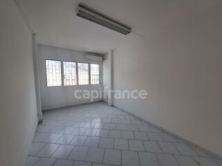  Appartement � louer 4 pi�ces 82 m�