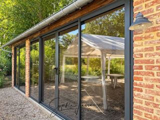  Propriété/château à vendre 9 pièces 275 m²