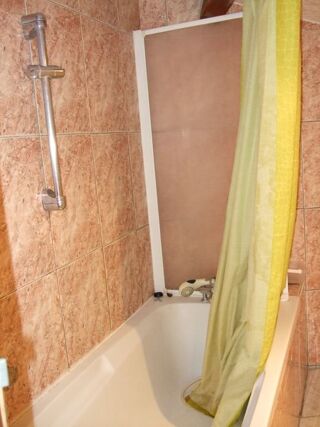  Appartement à louer 2 pièces 40 m²