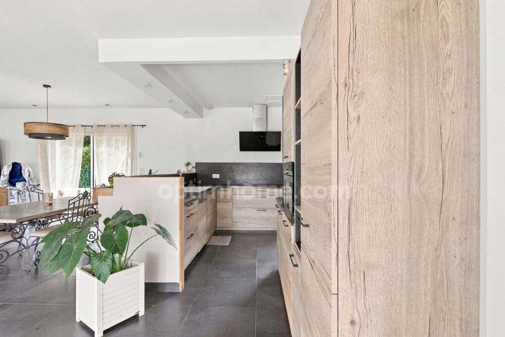 à vendre  Maison Chazay-d'Azergues (69380)