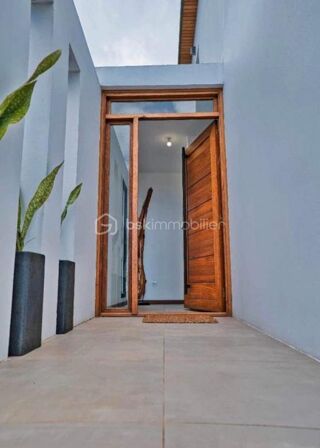  Villa � vendre 4 pi�ces 160 m�