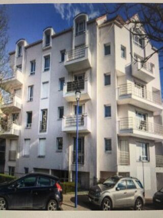  Appartement à louer 3 pièces 67 m²