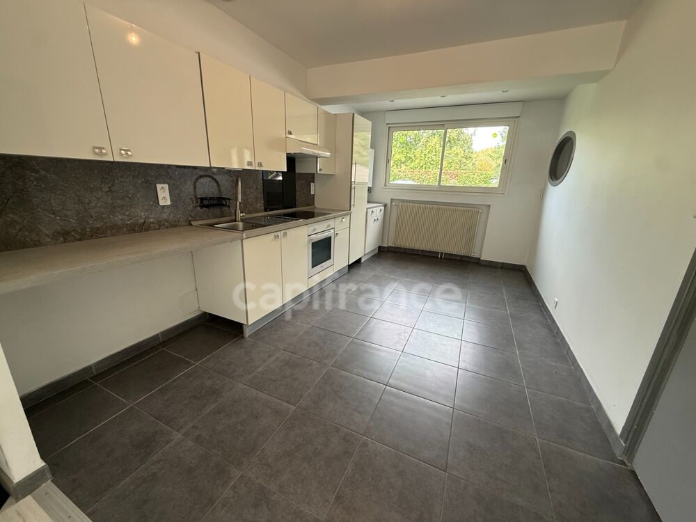 Vente Maison Agréable villa de 4 chambres Poueyferre