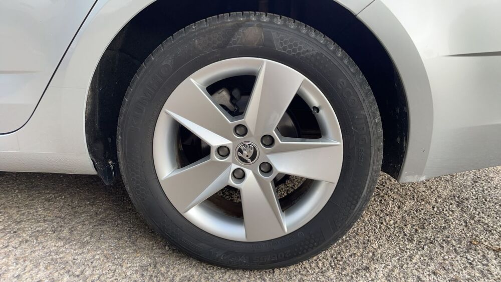Octavia Combi 2.0 TDI 150 DSG7 Business - 5 places 2019 occasion 13001 Marseille