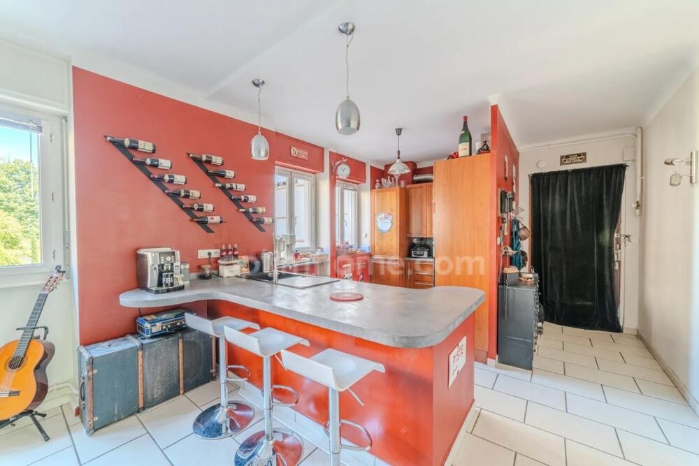 69004 Lyon  appartement lumineux - 4 pièces - 2 chambres - toit-terrasse -proximité commodités  15 minutes du parc de la Tête