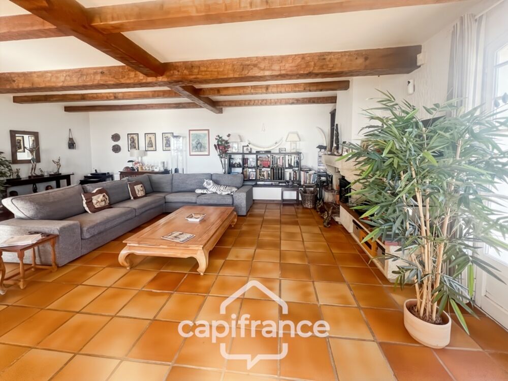 � vendre  Villa Hy�res (83400)