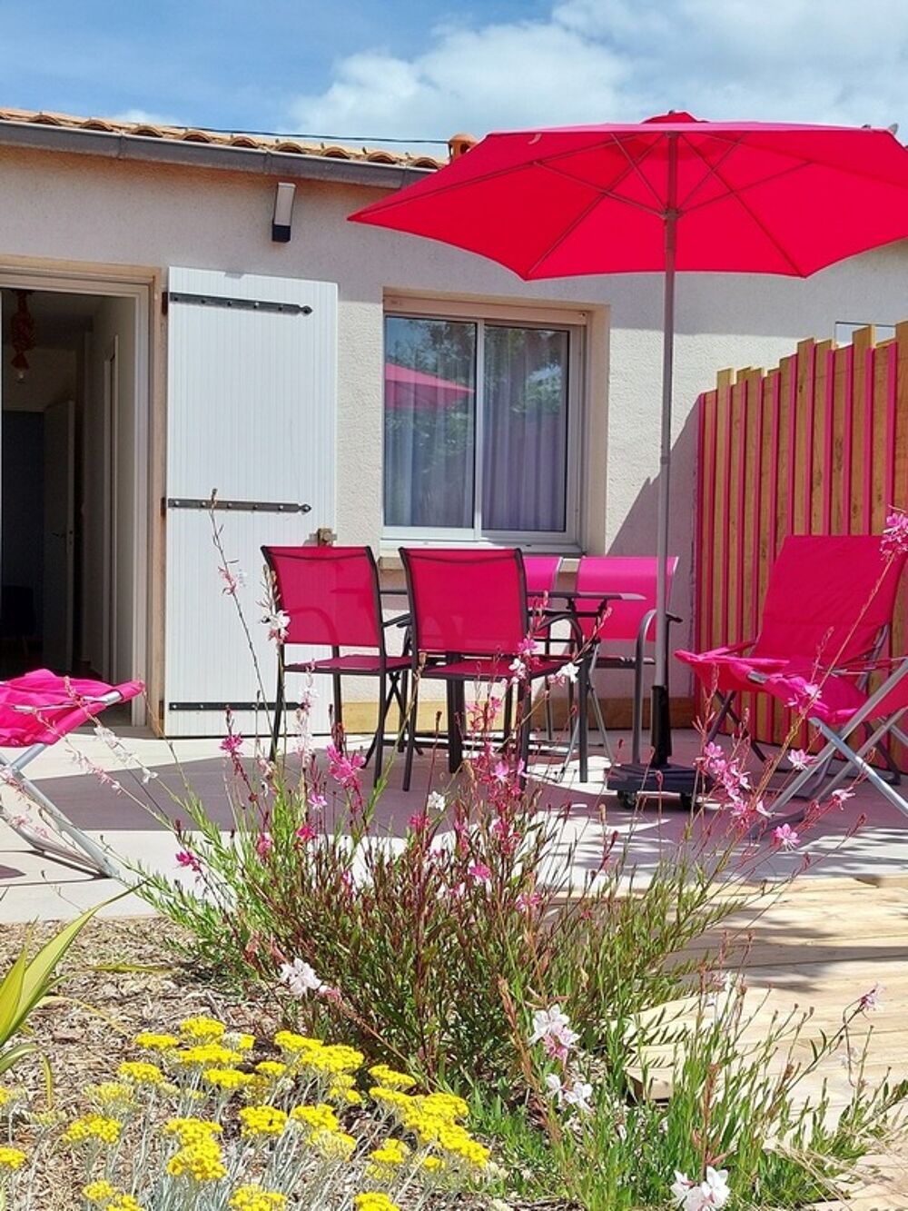 Vente Propriété/Château EXCLU CAPIFRANCE A Vendre ILE D'OLERON (17) en coeur village - Résidence para-hôtelière 11 meublés 3* proche plage Boyardville