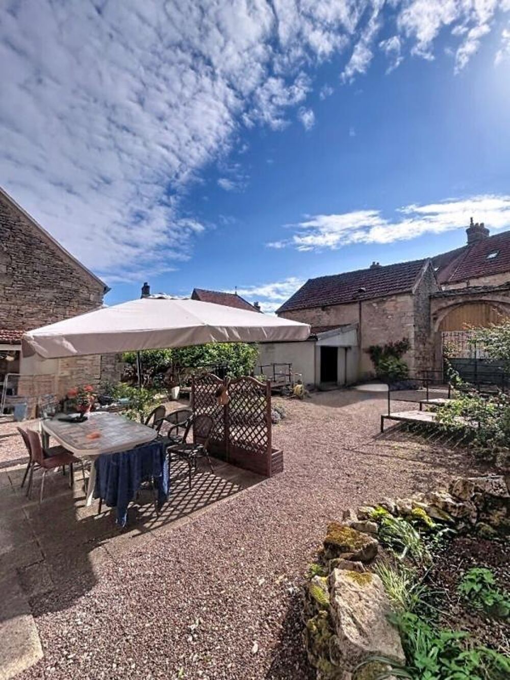 Maison 6 pièce(s) 168 m2 - Flavigny-sur-Ozerain