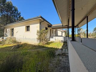  Maison � vendre 9 pi�ces 338 m�