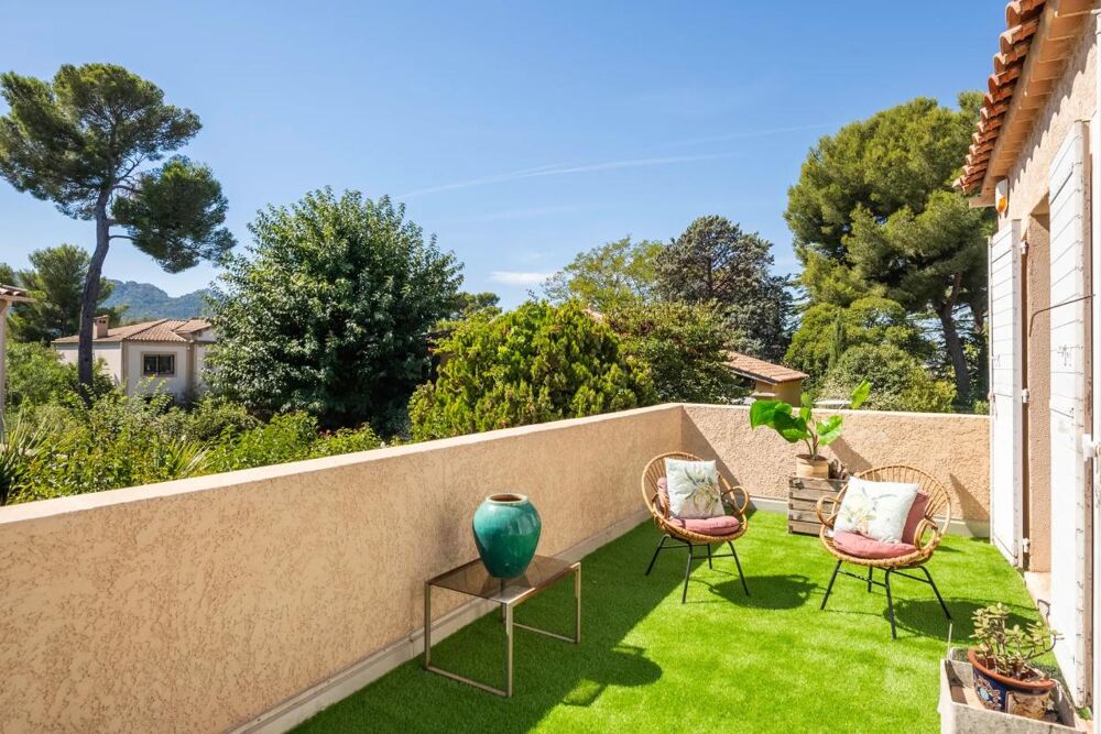 Vente Maison Maison de 5 pièces de 137 m² à Marseille Marseille 9