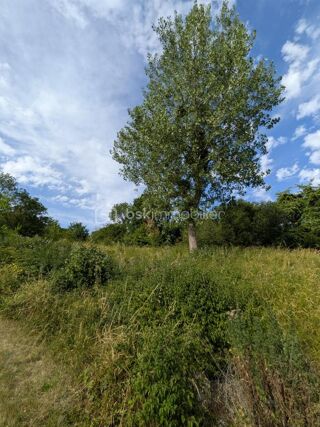  Terrain à vendre 1043 m²