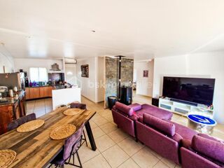  Villa  vendre 4 pices 110 m