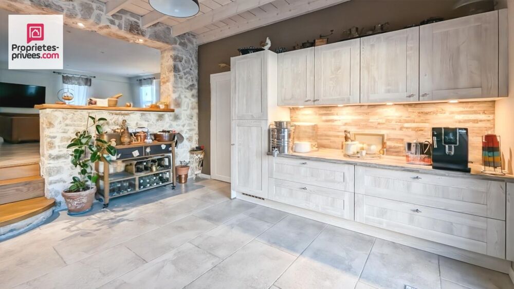 � vendre  Maison Figani�res (83830)