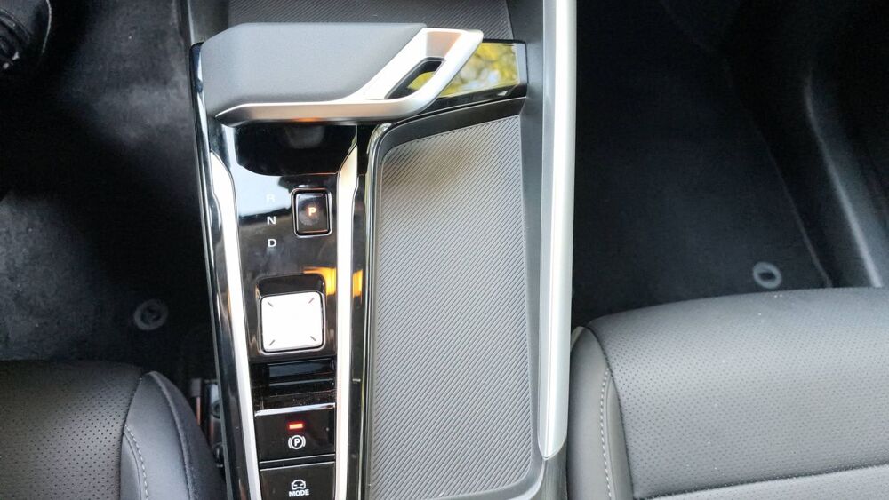 MG.ZS 1.5 197 Hybrid+ BVA Luxury 2026 occasion 44330 La Chapelle Heulin