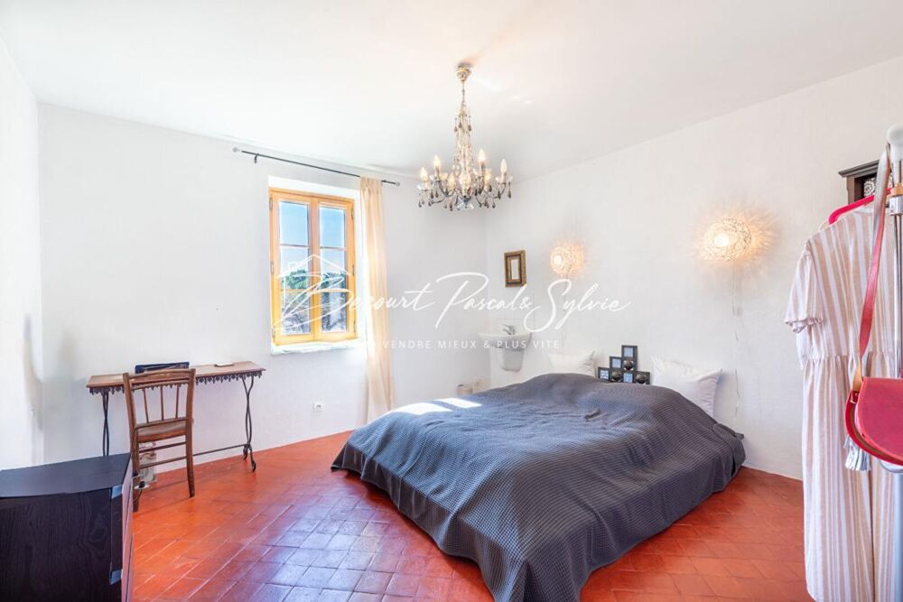 � vendre  Maison Velleron (84740)