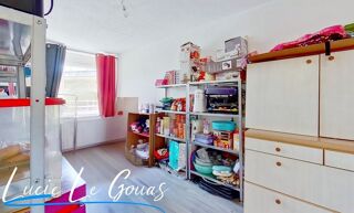  Immeuble � vendre 15 + pi�ces 340 m�