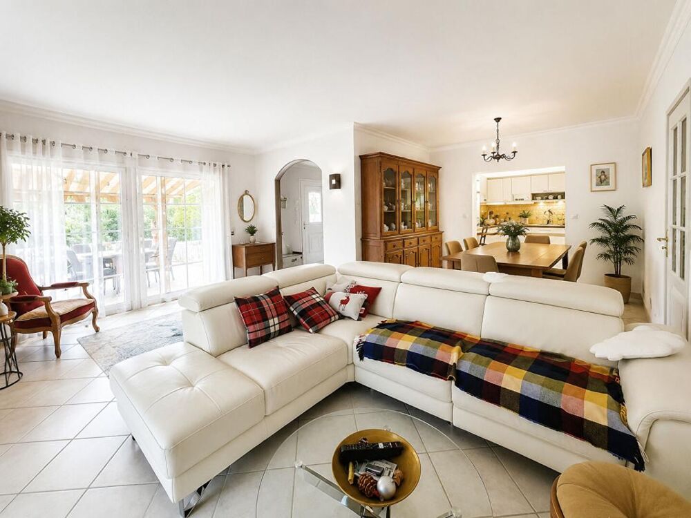 DIGNE-LES-BAINS MAISON FAMILIALE 4 PIÈCES 117 m² ET SON VASTE GARAGE 55 m² m² AVEC VUE DÉGAGÉE SUR LES HAUTEURS 339 000