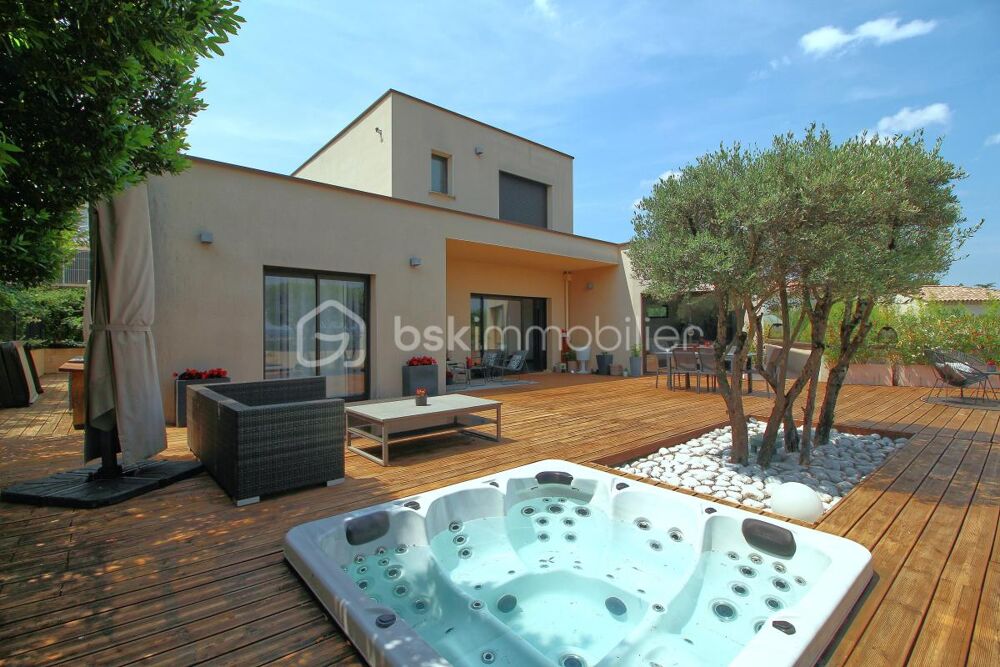 Villa contemporaine de 165 m² avec piscine