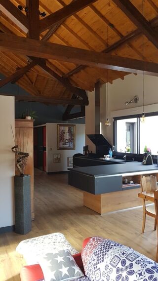  Maison  vendre 8 pices 180 m