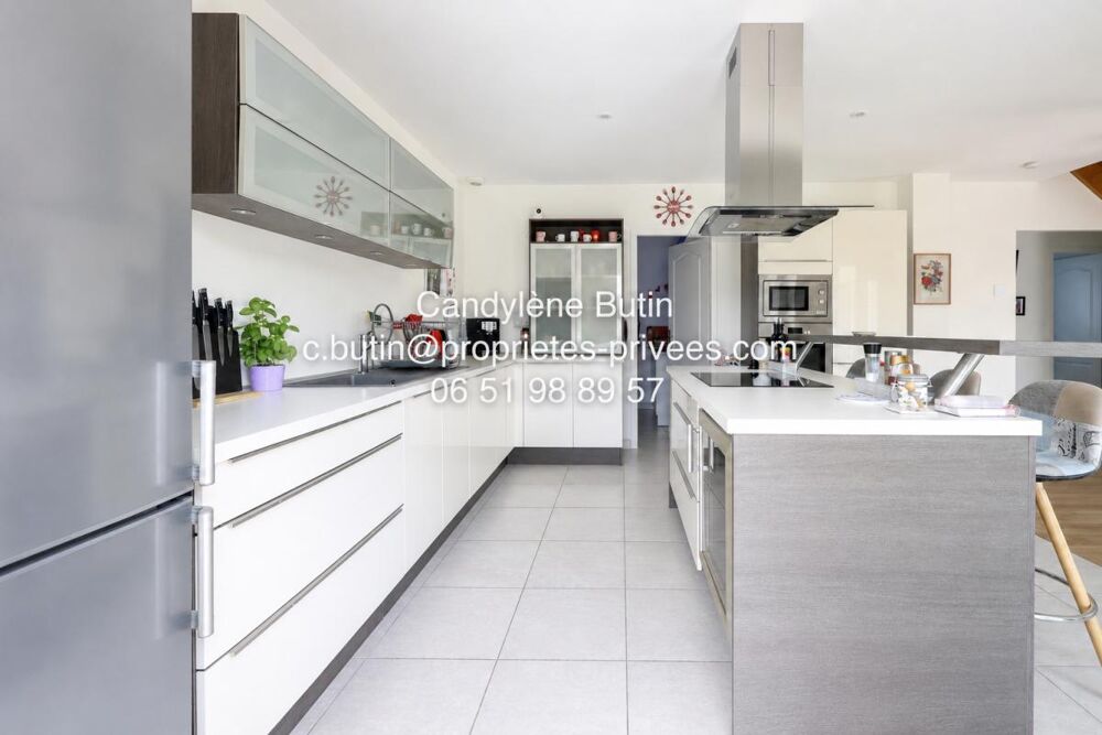 Élégante villa contemporaine de 140 m² aux prestations soignées avec vue sur les vignes
