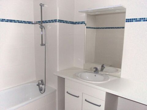  Appartement  louer 3 pices 75 m