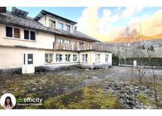  Immeuble à vendre 15 + pièces 1700 m²